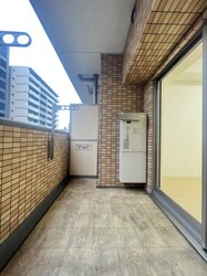 江坂駅 徒歩6分 8階の物件内観写真